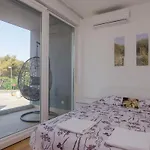 Biljan 4-star Apartment