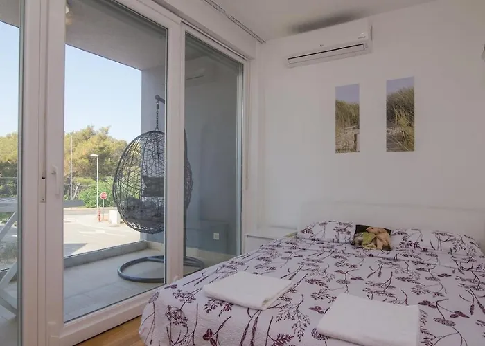 Biljan 4-star Apartment