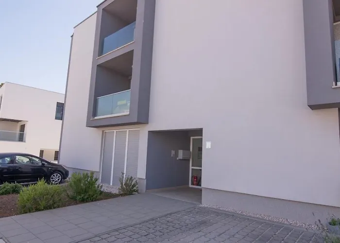 דירה Biljan 4-star מאלי לוסיניי